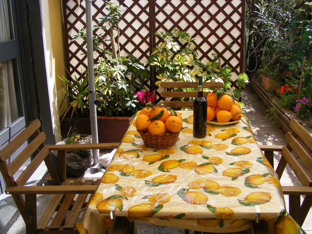 Ferienwohnung Casa Etna-Mare Santa Venerina Zimmer foto